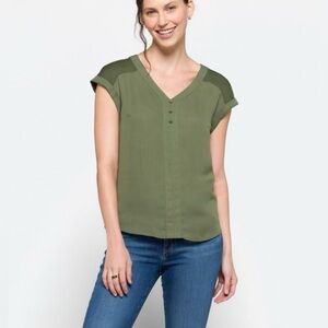 Fortune & Ivy Helina mixed material blouse